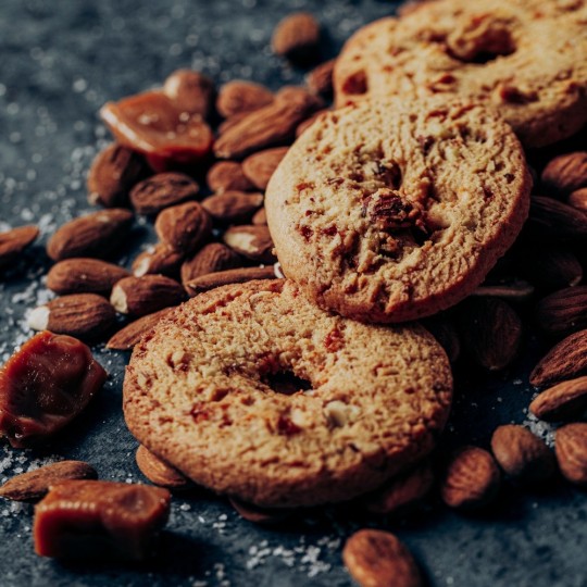 Boîte Cap d'Agde palets aux amandes et fleur de sel de Camargue